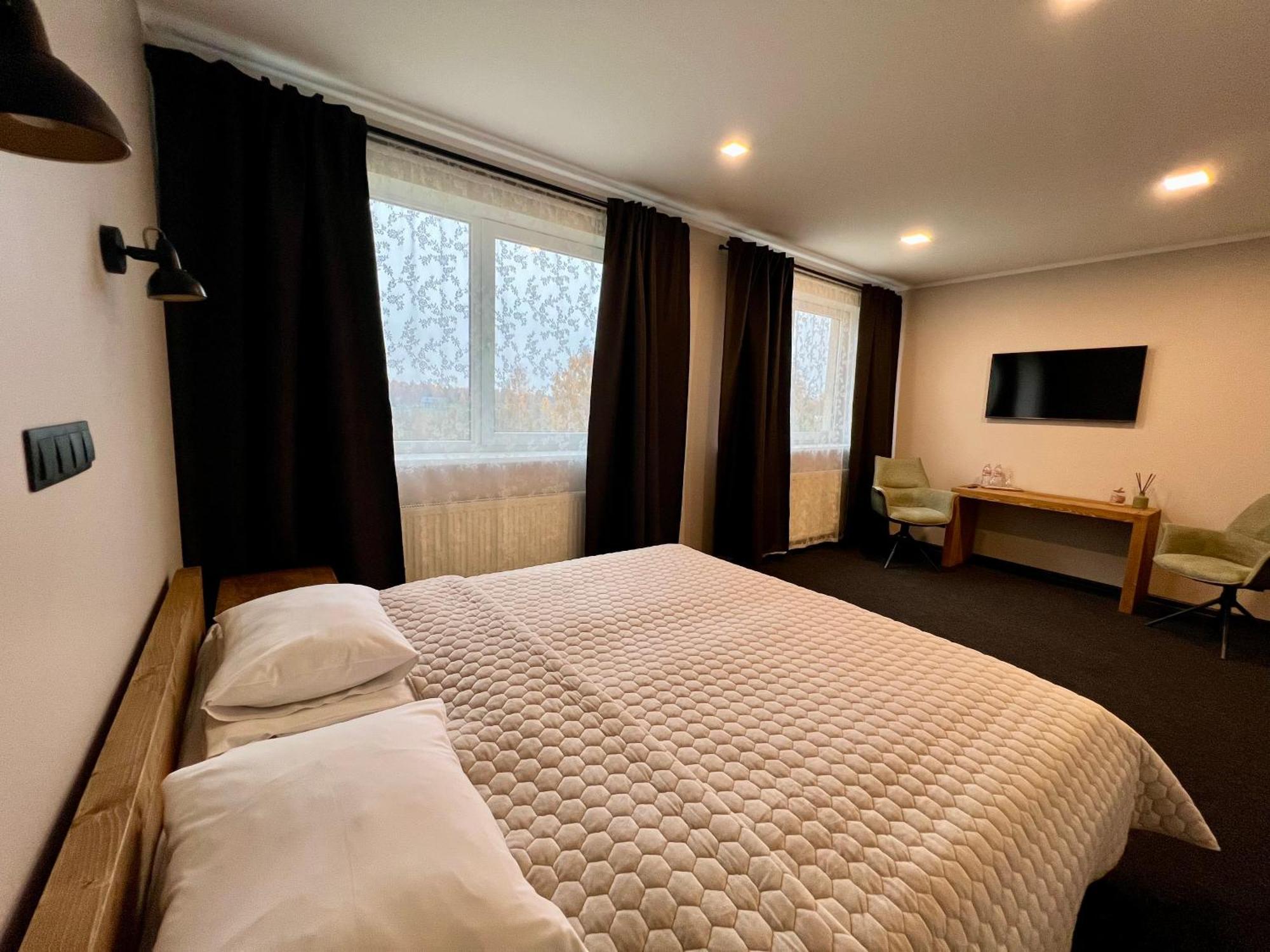 Hotel Sanvilla ซีกูลดา ภายนอก รูปภาพ